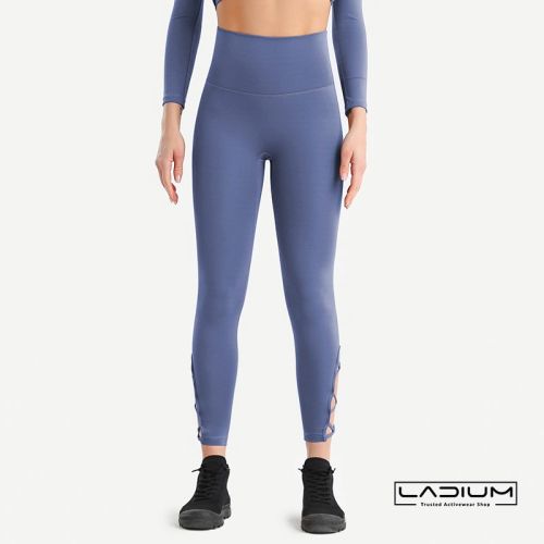 Rossiya mashhur jinsiy aloqa video seans Oyoqlarini kengroq yoyish